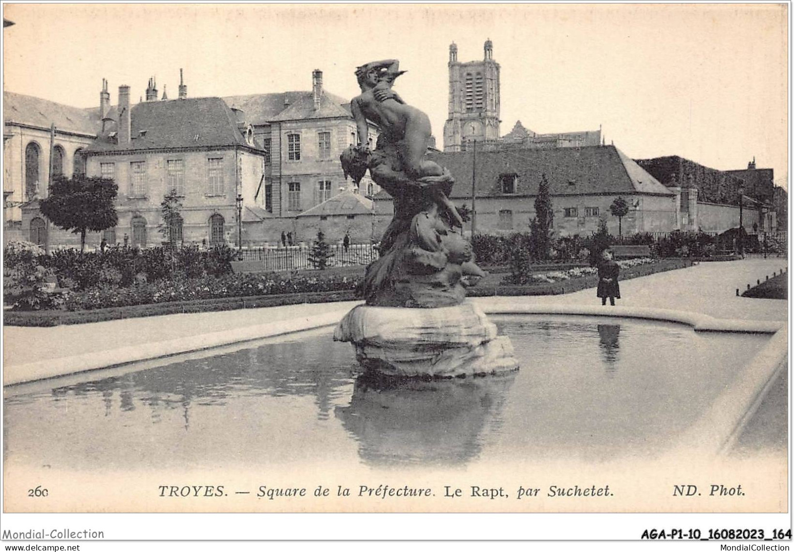 AGAP1-10-0083 - TROYES - Square De La Préfecture - Le Rap Par Suchetet - Troyes