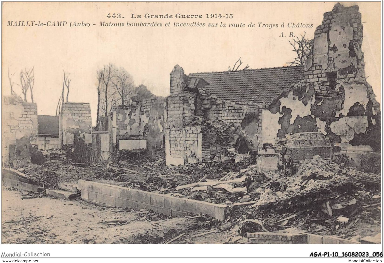 AGAP1-10-0029 - MAILLY-LE-CAMP - Maisons Bombardées Et Incendiées Sur La Route De Troyes à Châlons  - Mailly-le-Camp