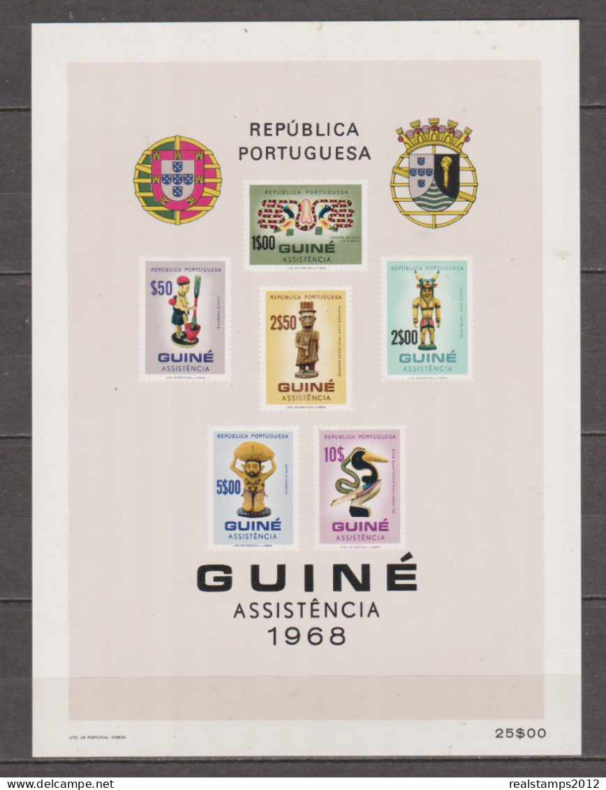 GUINÉ (BLOCOS)- 1968,  IMPOSTO POSTAL -  Artesanato (Bloco C/ Série Nº 3)   ** MNH  MUNDIFIL  Nº 3 - Guinea Portuguesa