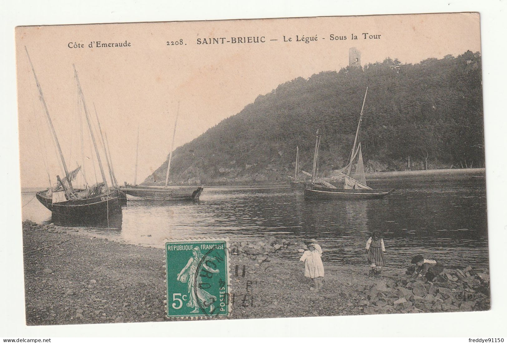 22 . Saint Brieuc . Le Lègue . Sous La Tour . Bateux . 1911 - Saint-Brieuc