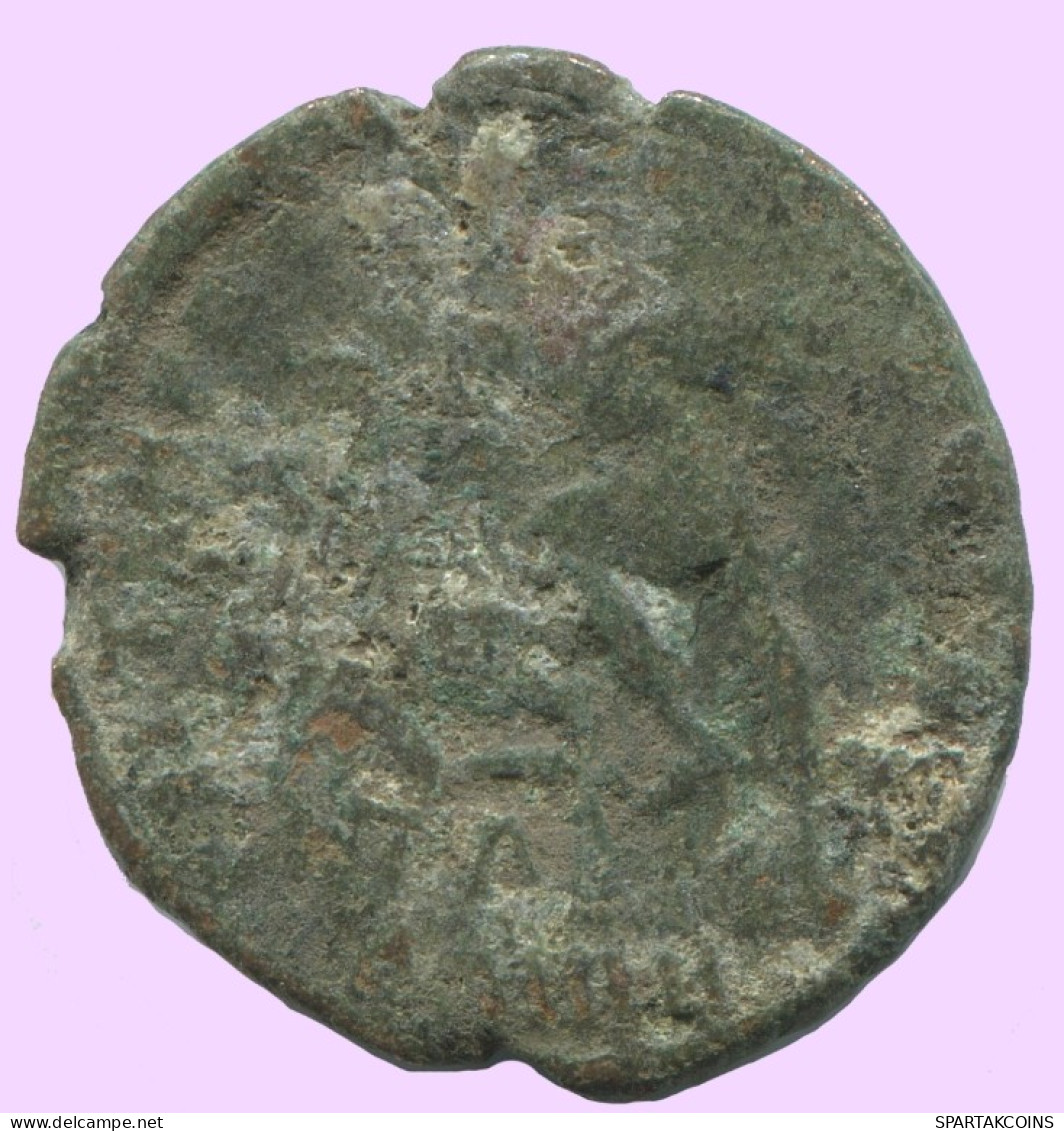 LATE ROMAN EMPIRE Follis Ancient Authentic Roman Coin 3.3g/23mm #ANT2150.7.U.A - El Bajo Imperio Romano (363 / 476)