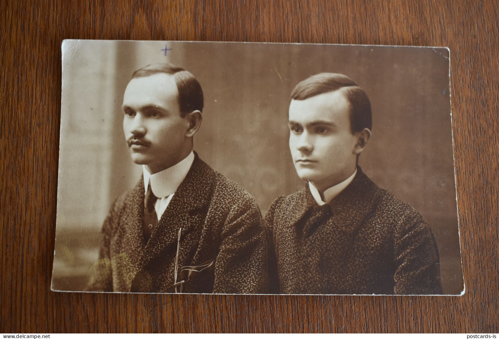 F2081 Photo Romania Two Brothers - Photographs