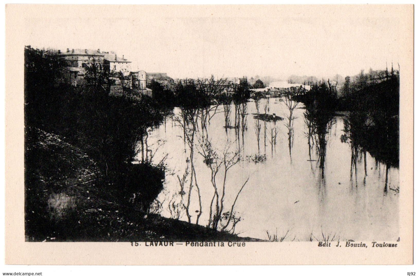 CPA 81 - LAVAUR (Tarn) - 15. Pendant La Crue (Grandes Inondations Du Midi 1930) - Lavaur