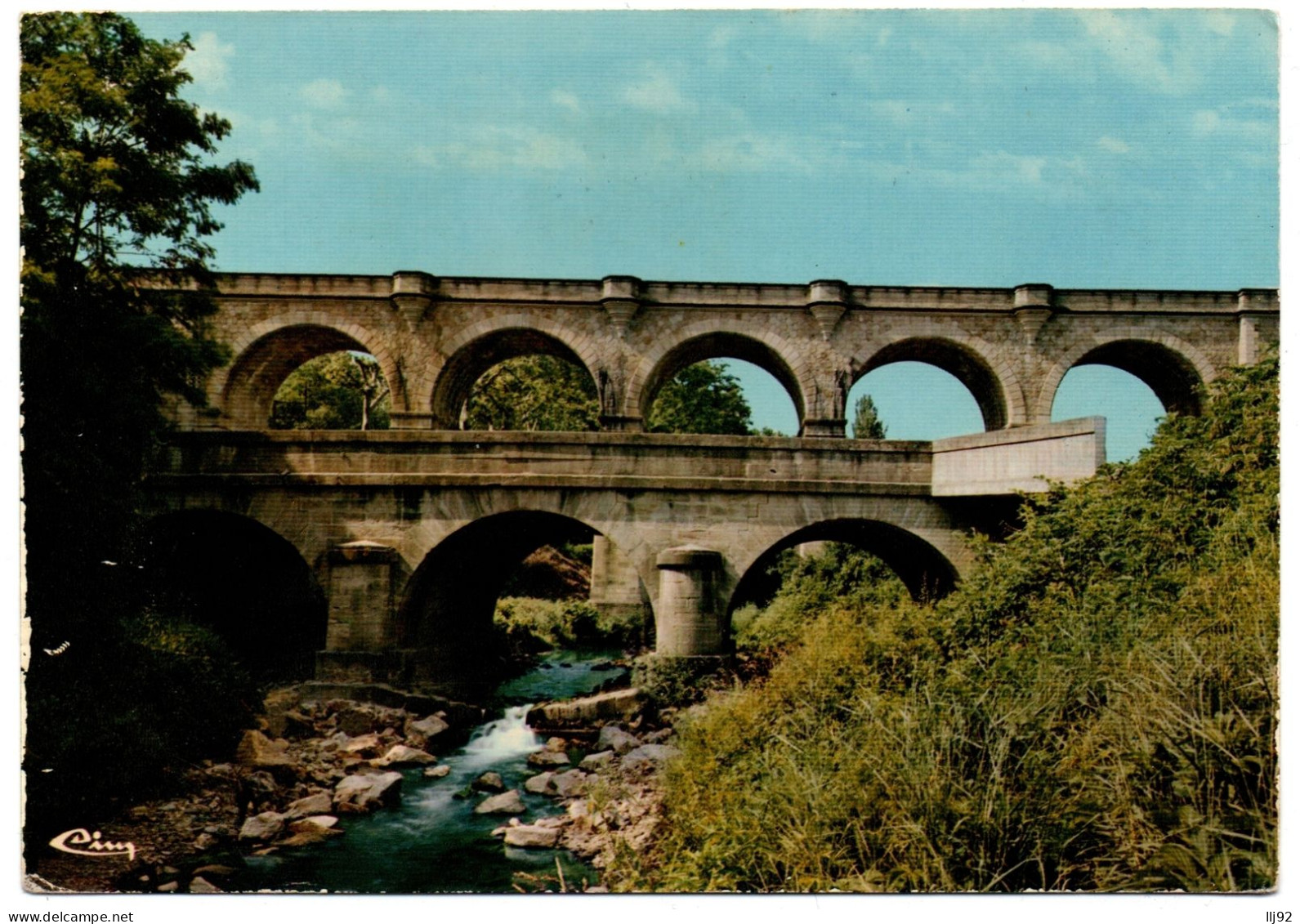 CPSM GF 34 - LAMALOU Les BAINS (Hérault) - 34240. Le Pont Carrel - Lamalou Les Bains