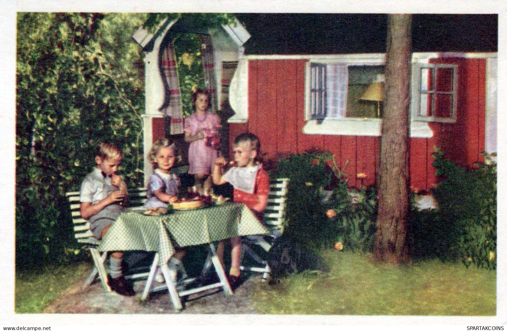CHILDREN CHILDREN Scene S Landscapes Vintage Postcard CPSMPF #PKG556.GB - Scènes & Paysages