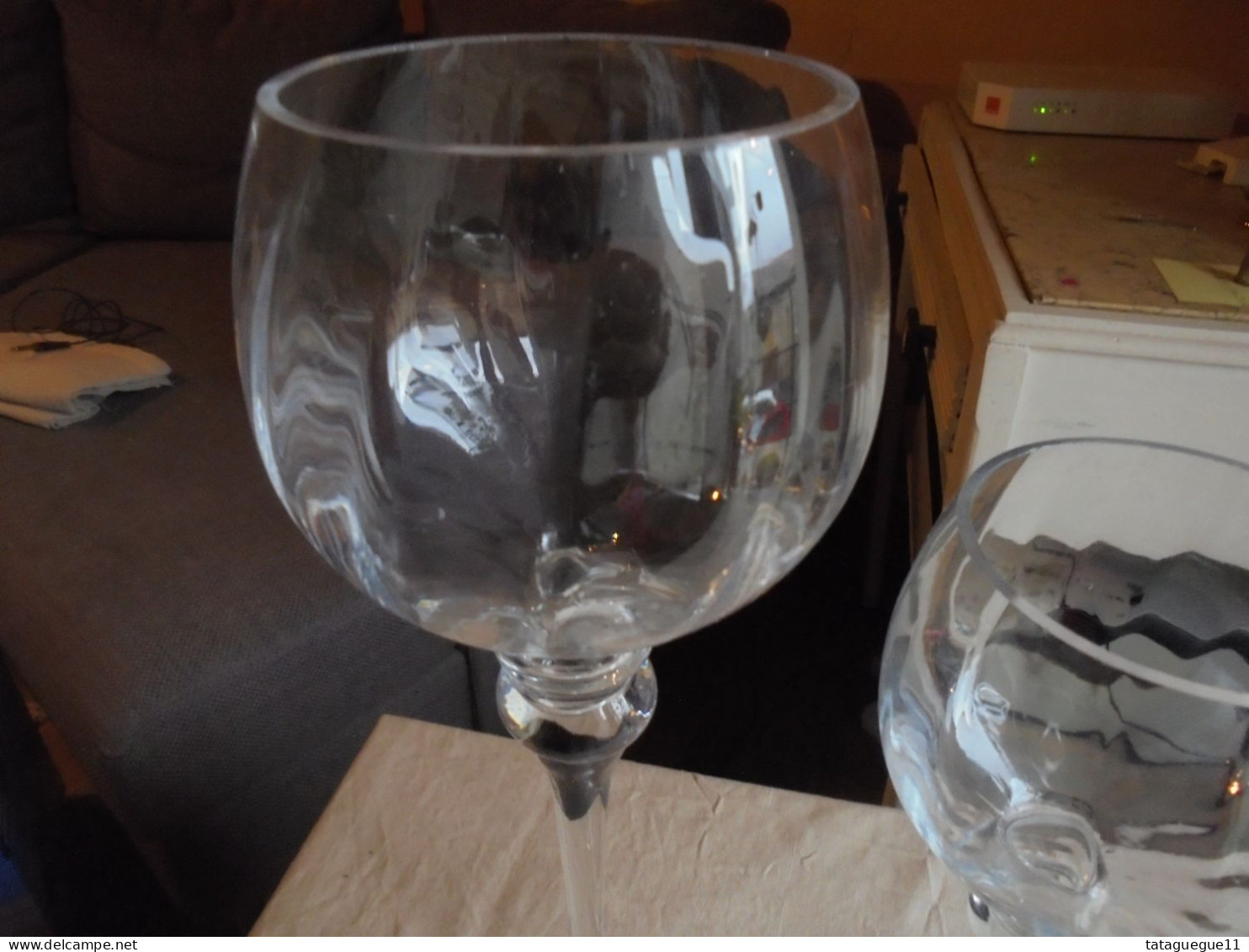 Ancien - 2 Grands verres ballon photophores sur pieds en verre