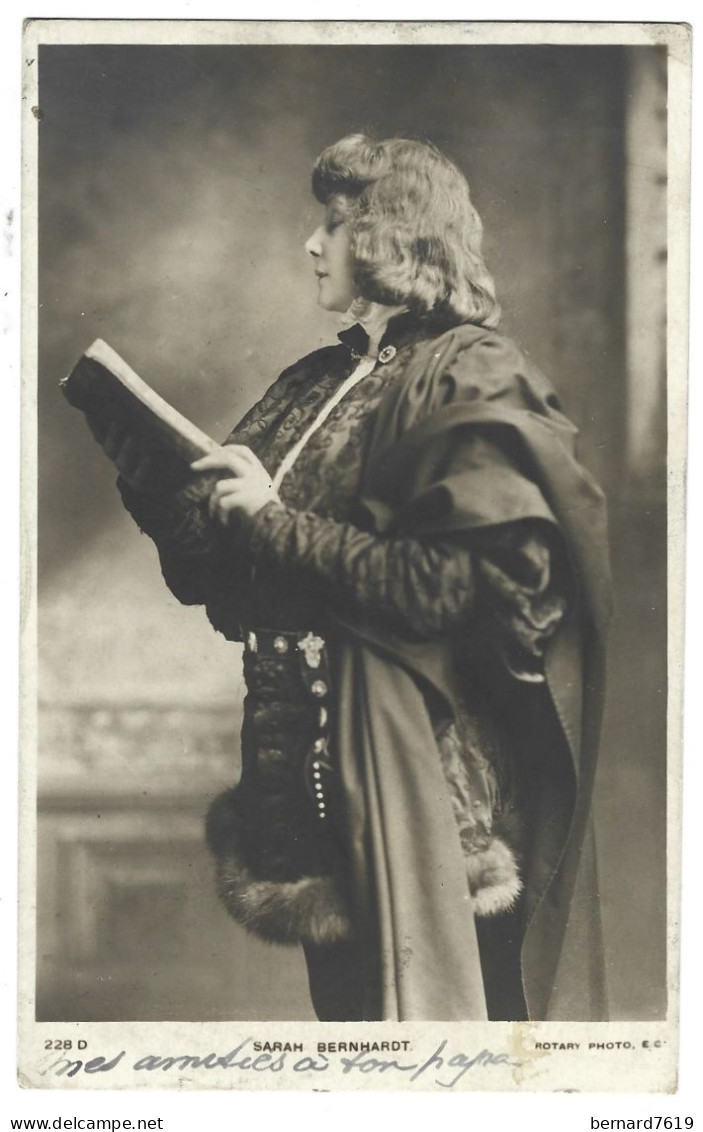 Artiste  -  Femme  -  Sarah Bernhardt - Artistes
