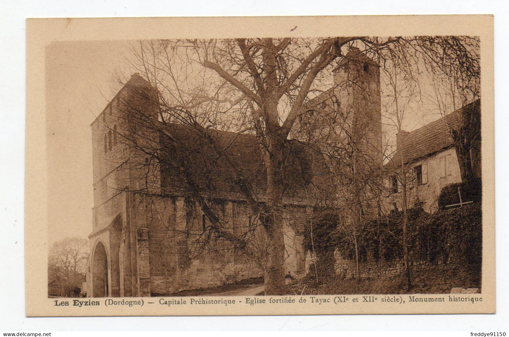 24 . Les Eyzies . Capitale Préhistorique . Eglise Fortifiée De Tayac - Other & Unclassified