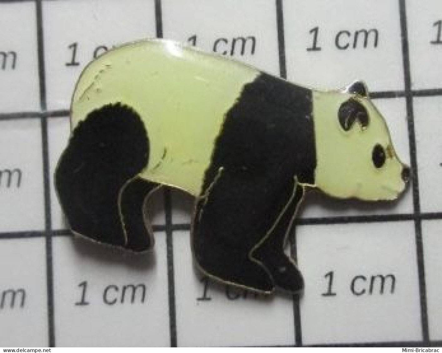 912e Pin's Pins / Beau Et Rare / ANIMAUX / PANDA OURS DE CHINE - Animaux