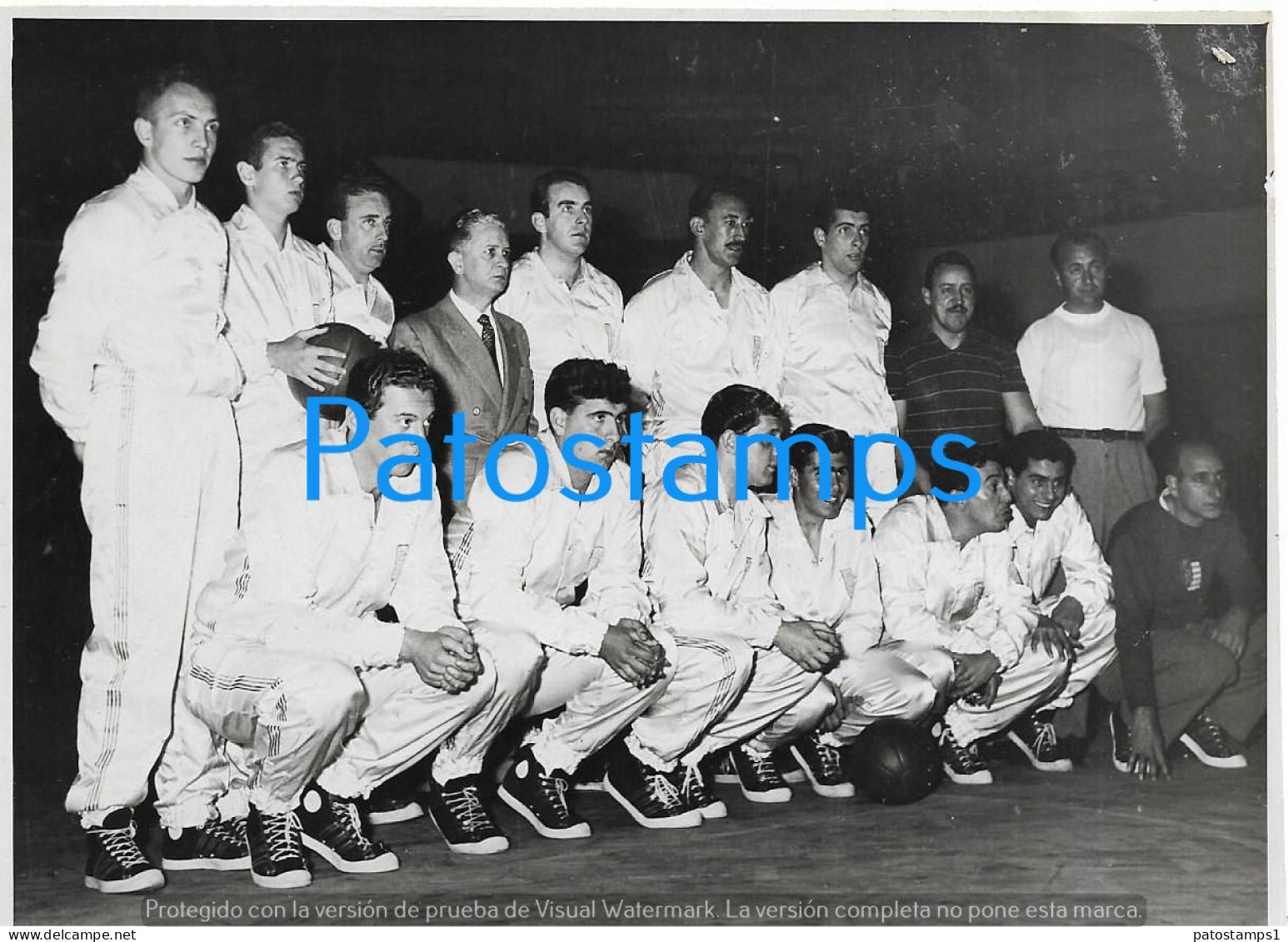 229110 SPORTS BASKET BASKETBALL TEAM IN URUGUAY SELECCION 15.5 X 11.5 CM PHOTO NO POSTAL POSTCARD - Basket-ball