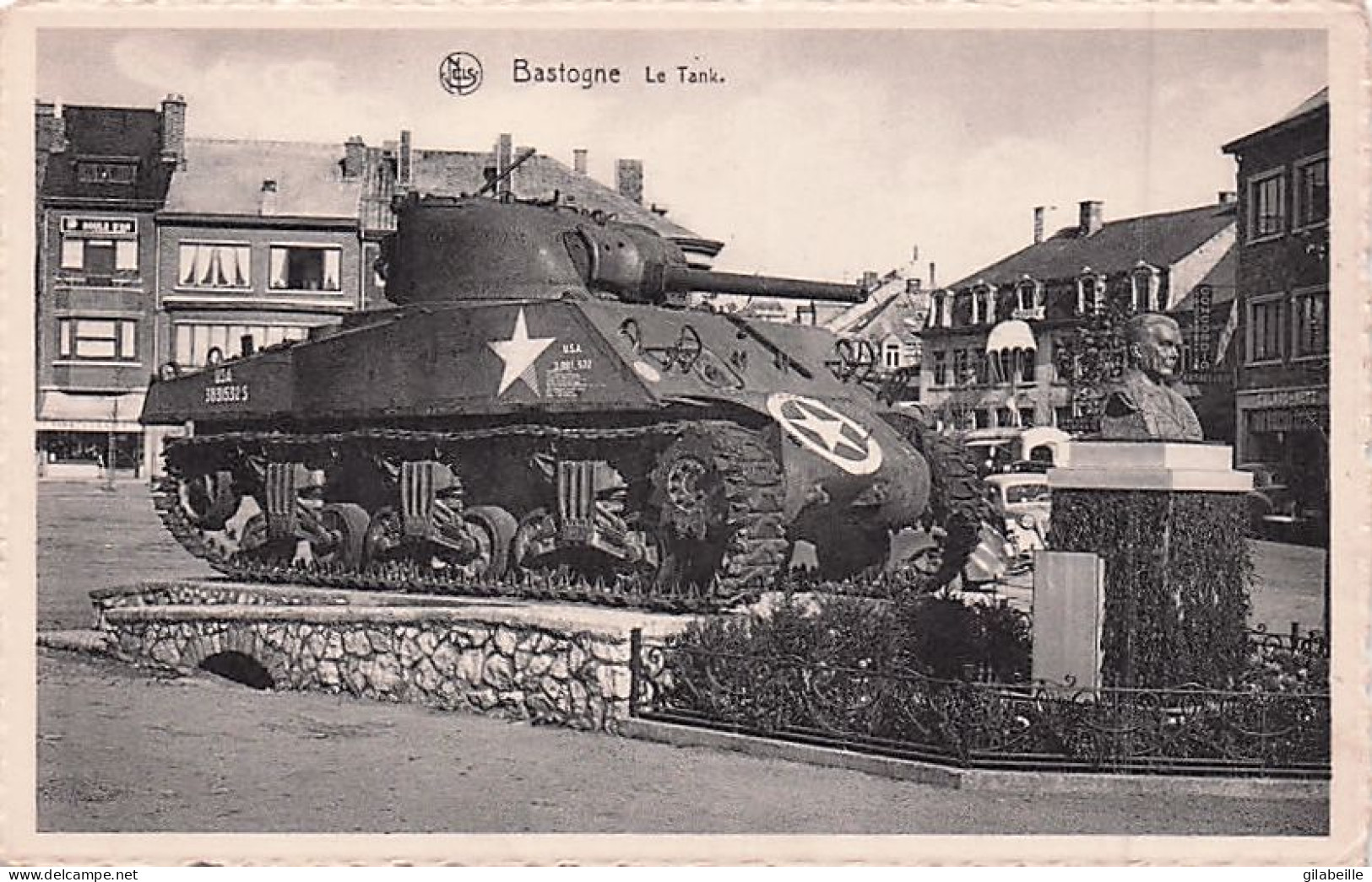 BASTOGNE - Le Tank - Bastogne