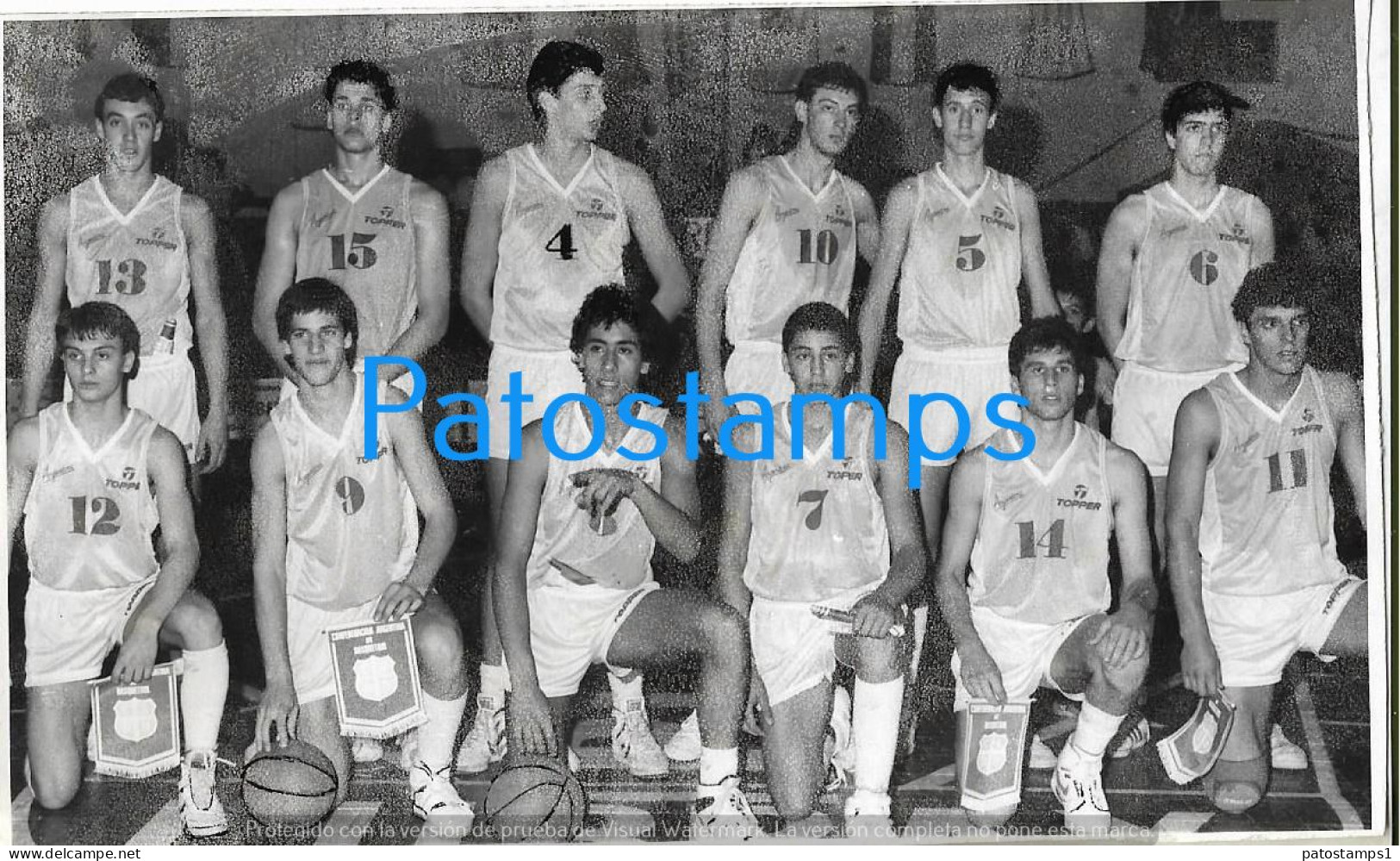 229128 SPORTS BASKET BASKETBALL TEAM JUGADORES IN ARGENTINA 15.5 X 9.5 CM PHOTO NO POSTCARD - Basket-ball