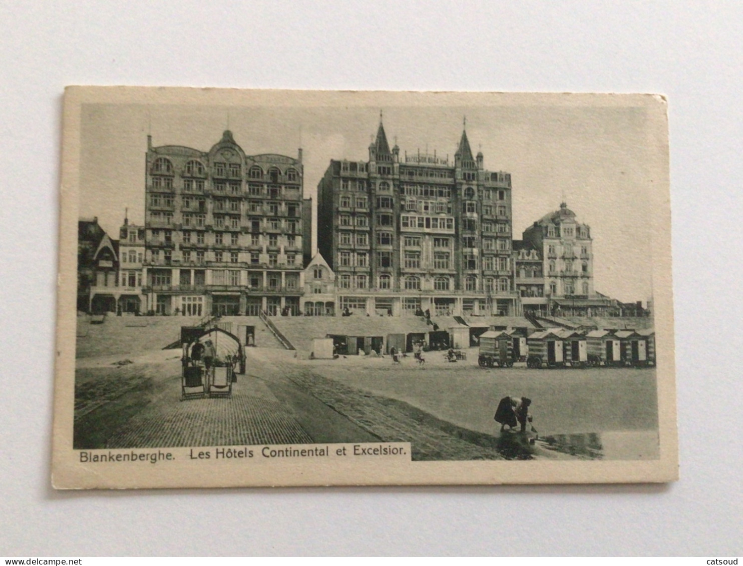 Carte Postale Ancienne (1920)  Blankenberghe Les Hôtels Continental Et Excelsior - Blankenberge