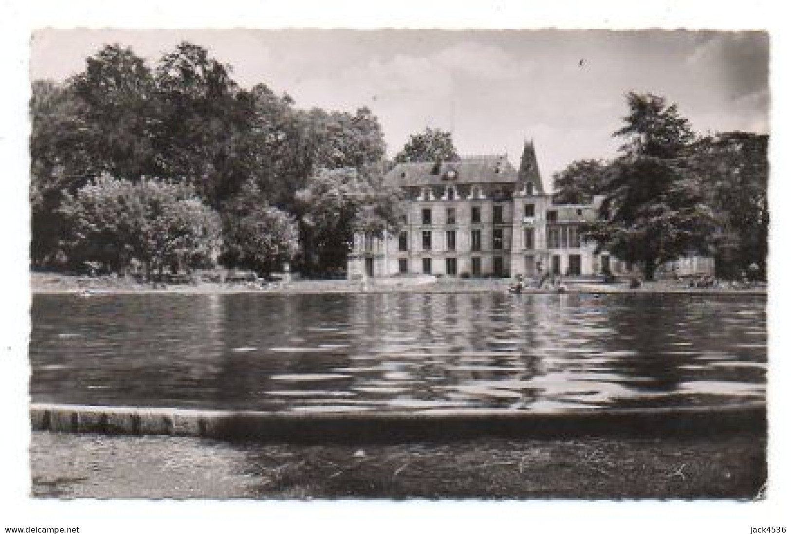 Carte Postale Moderne - 14 Cm X 9 Cm - Circulé - Dép. 78 - BAILLET EN FRANCE - La Piscine, Château - Autres & Non Classés