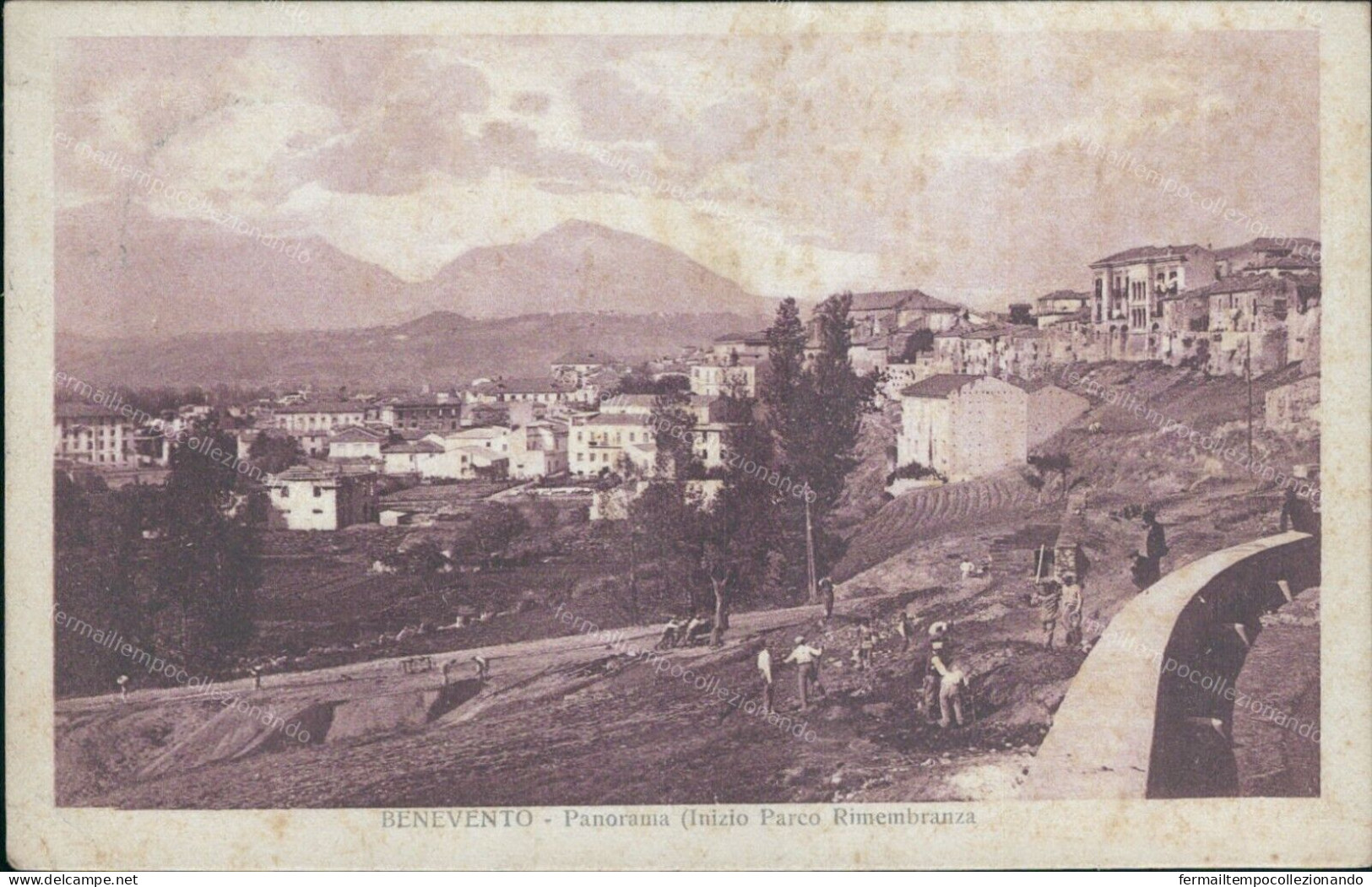 Cs217 Cartolina Benevento Citta' Panorama Inizio Parco Rimembranza Campania 1926 - Benevento