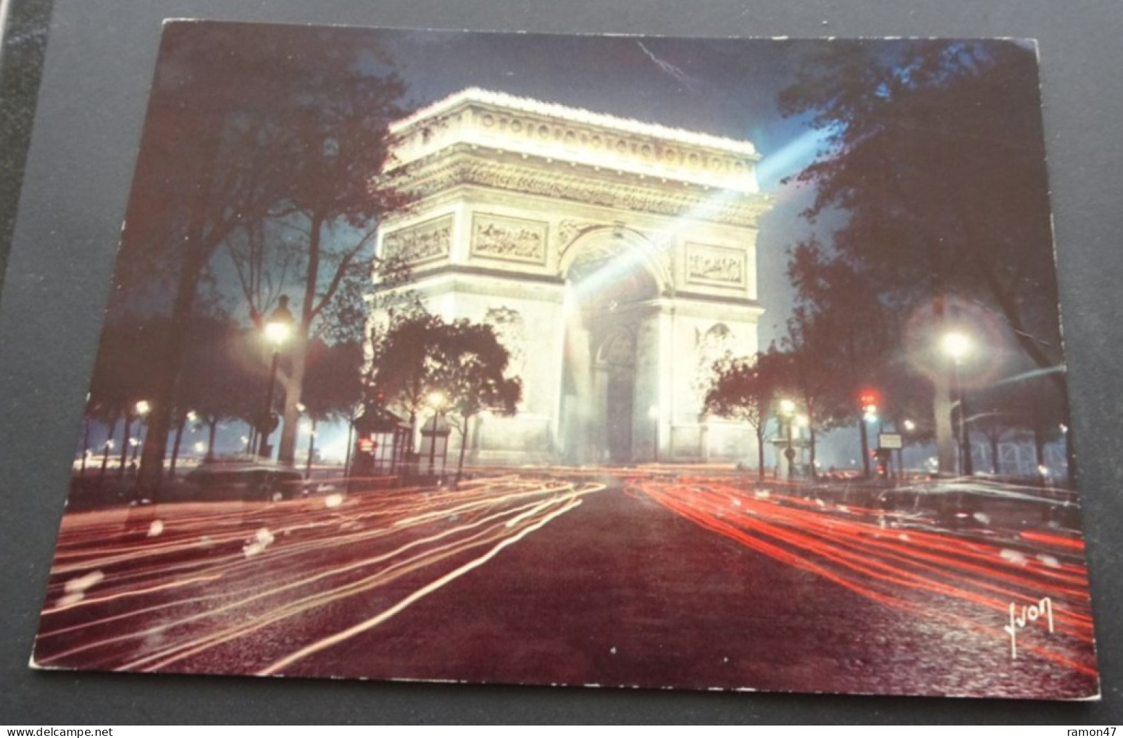 Paris En Flânant - L'Arc De Triomphe Illuminé - Editions D'art Yvon - Paris La Nuit