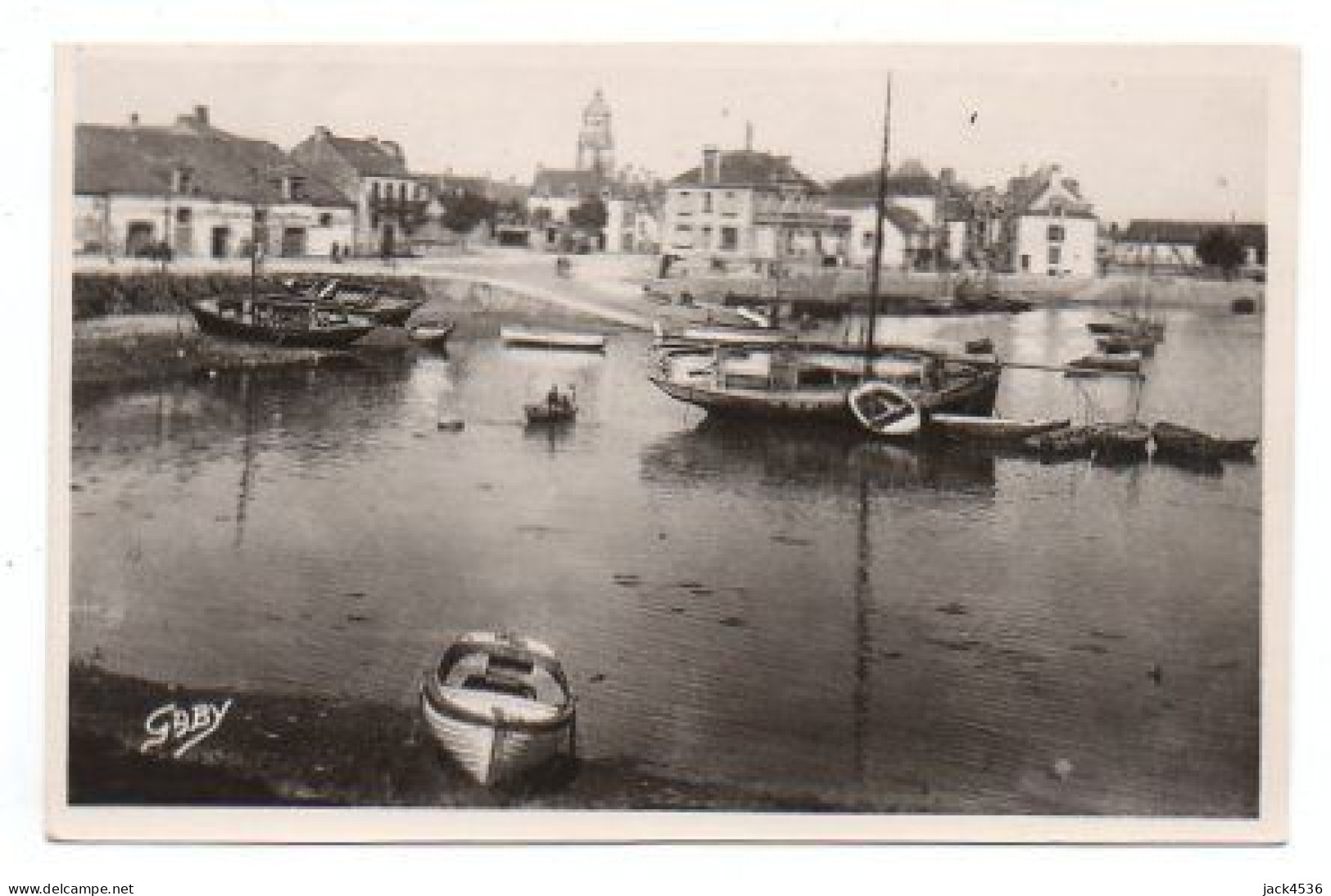 Carte Postale Moderne - 14 Cm X 9 Cm - Circulé - Dép. 44 - LE CROISIC - Chambre Des Vases, Place DINAN - Le Croisic