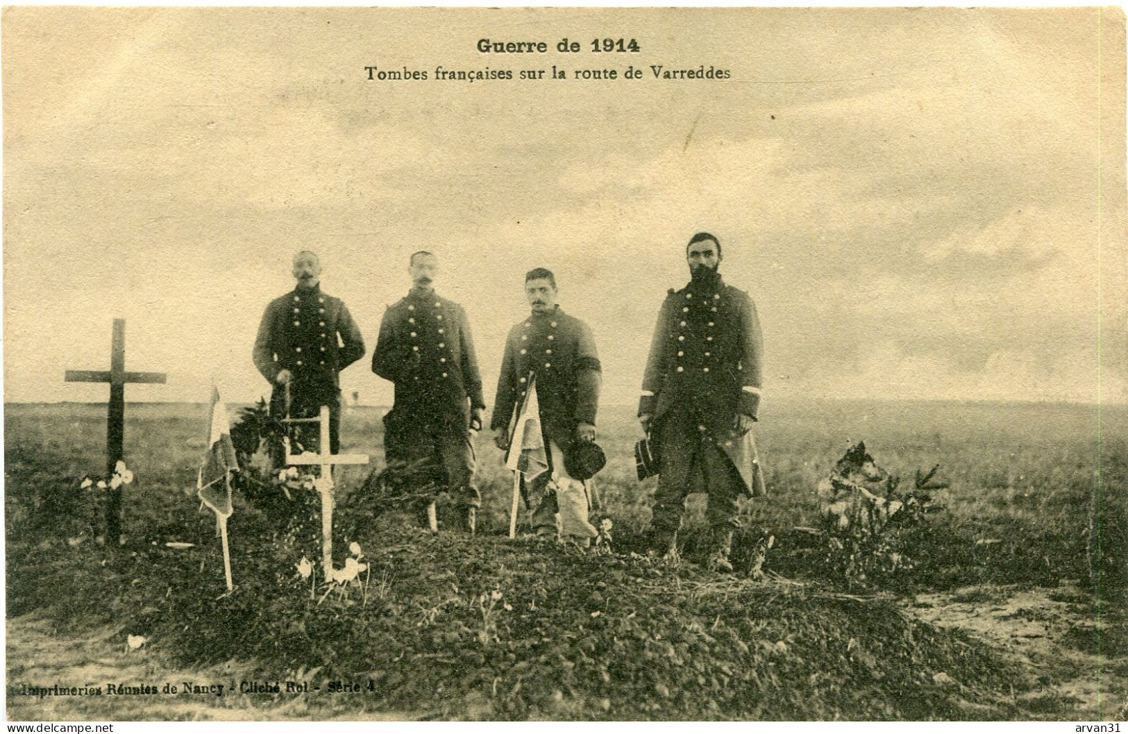 TOMBES FRANCAISES Sur La ROUTE De VARREDDES - - Guerre 1914-18