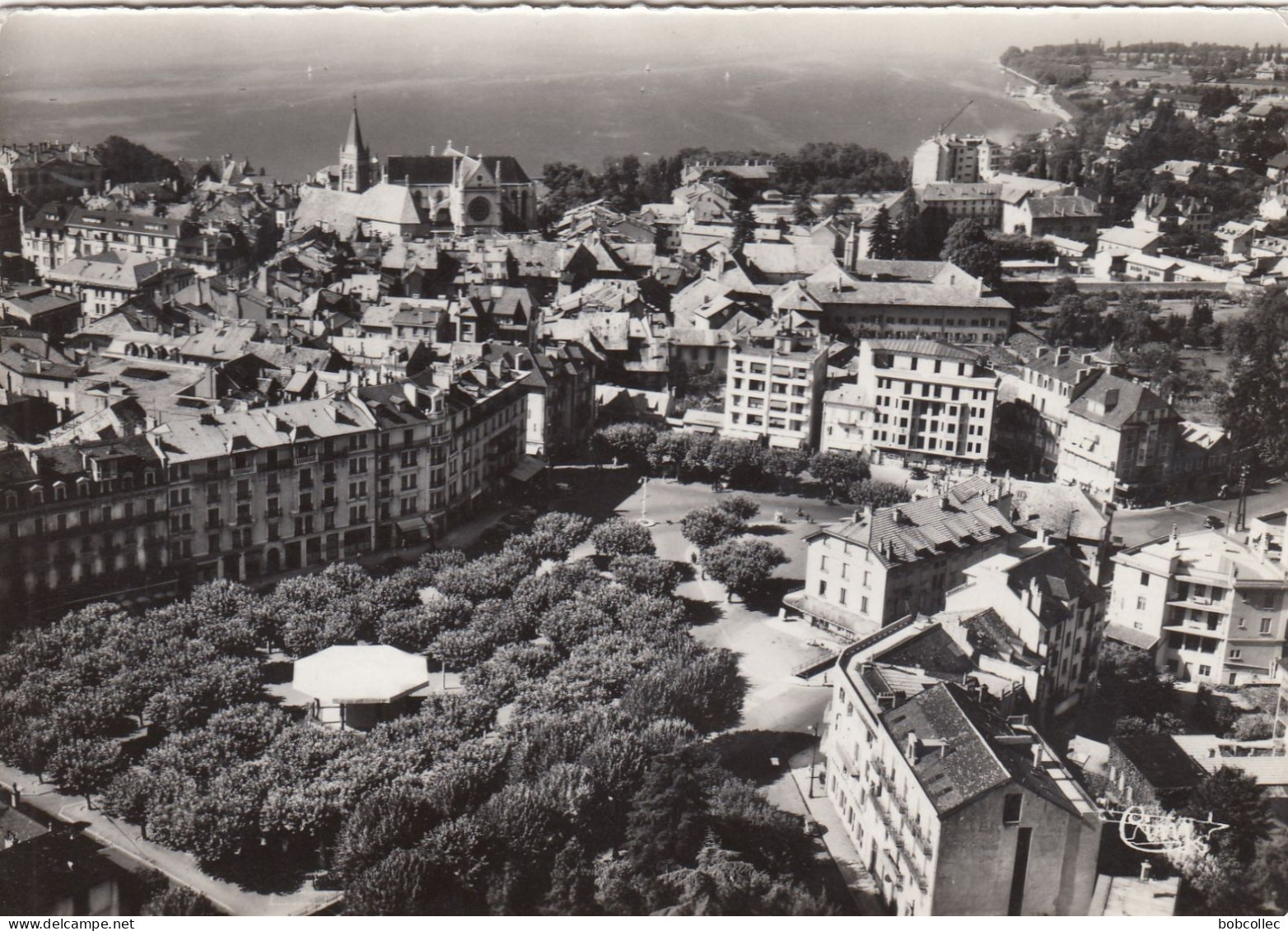 THONON-les-BAINS (Hte-Savoie): Vue Générale Aérienne - Place Des Arts - Thonon-les-Bains