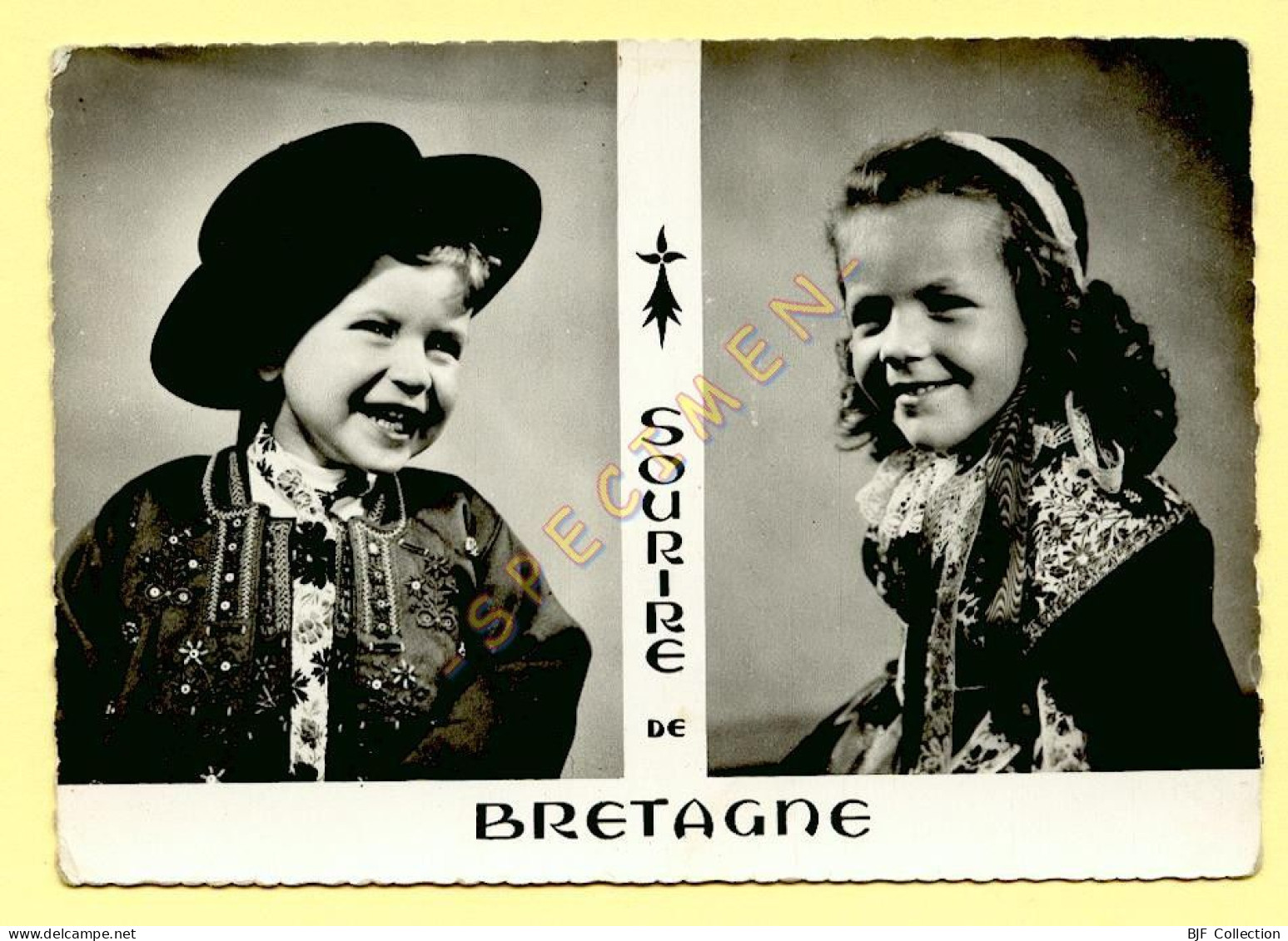 29. Sourire De  Bretagne / Enfants En Costume De Plougastel-Daoulas / 2 Vues / Photo Véritable (animée) - Plougastel-Daoulas
