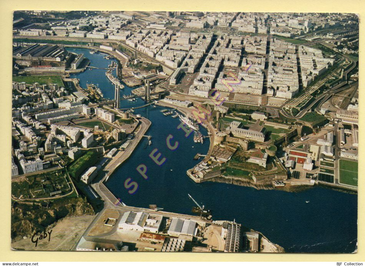 29. BREST – Le Château Et Le Pont De Recouvrance Sur La Penfeld (vue Aérienne) CPSM (voir Scan Recto/verso) - Brest