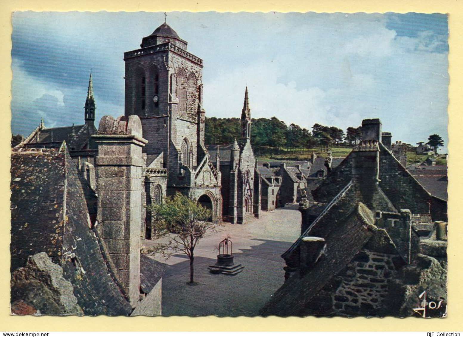 29. LOCRONAN – Ensemble De La Place / L'Eglise Du XVè Siècle / Maisons Des Tisserands (voir Scan Recto/verso) - Locronan