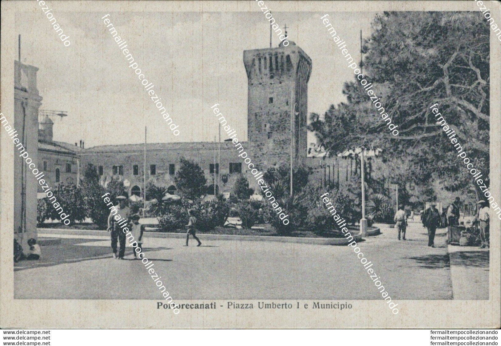 Bn401 Cartolina Portorecanati Piazza Umberto I E Municipio Provincia Di Macerata - Macerata