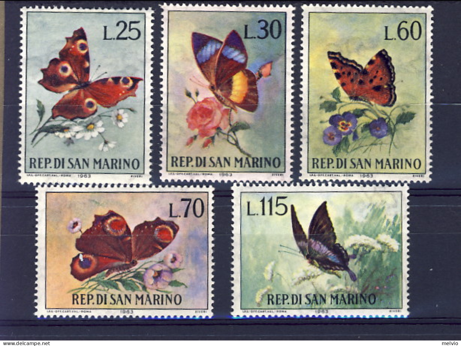 1963-San Marino (MNH=**)  S.5v."Farfalle E Fiori" - Ongebruikt