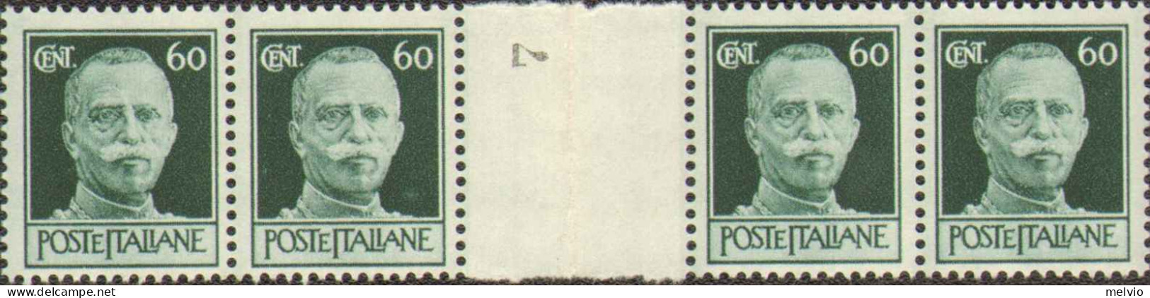 1945-Italia (MNH=**) Blocco Di Quattro Del 60c.Imperiale Senza Fasci Con Intersp - Mint/hinged