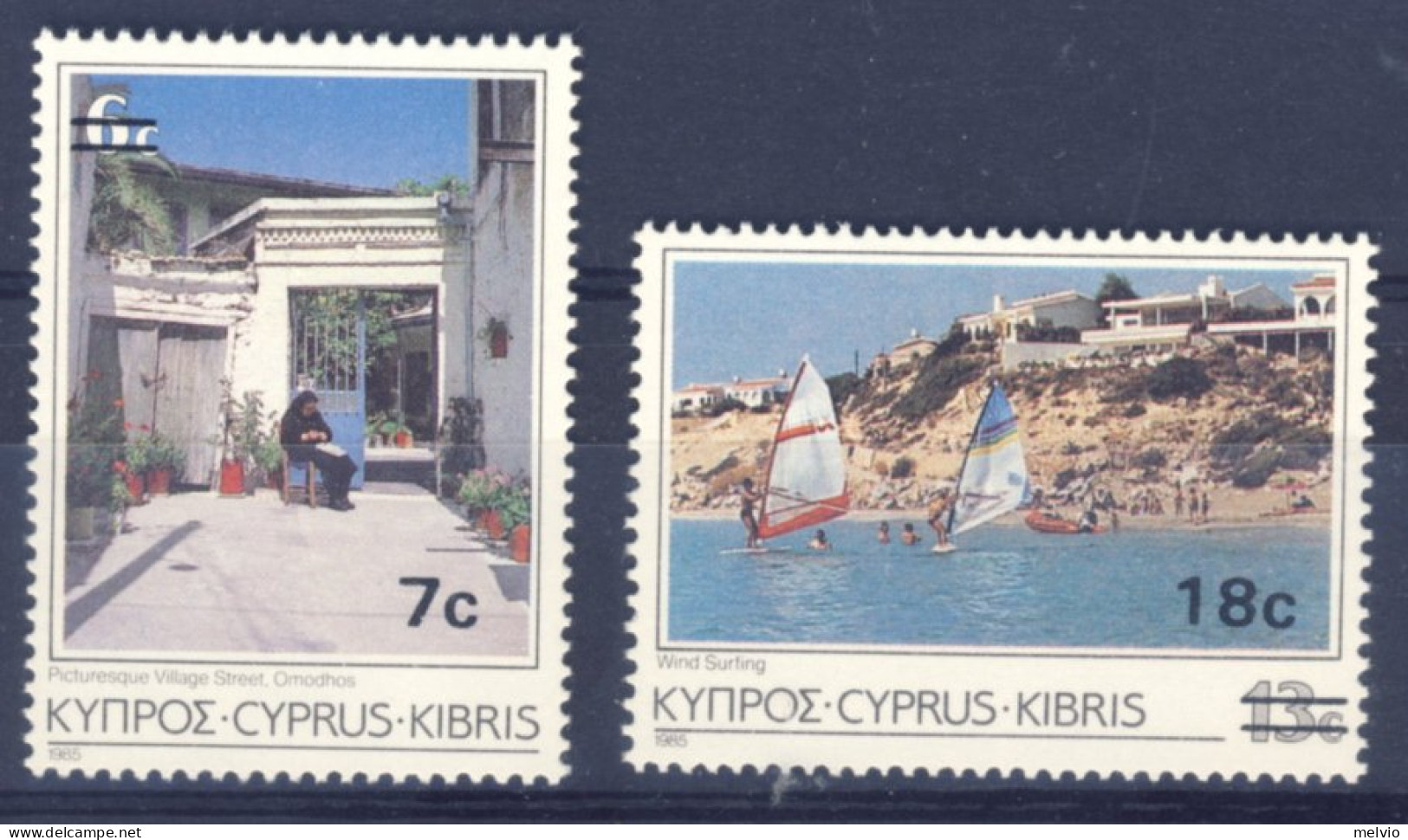 1985-Cipro (MNH=**) Serie 2 Valori Soprastampati Vedute - Other & Unclassified
