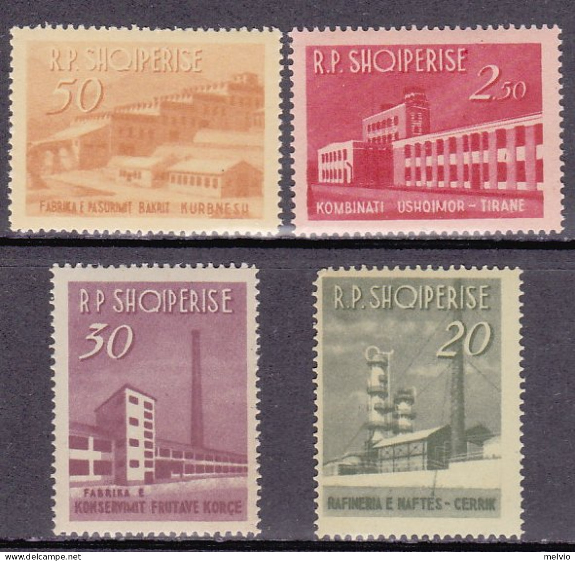 1963-Albania (MNH=**) S.4v."Edifici Industriali"catalogo Yvert Euro 30 - Albanië