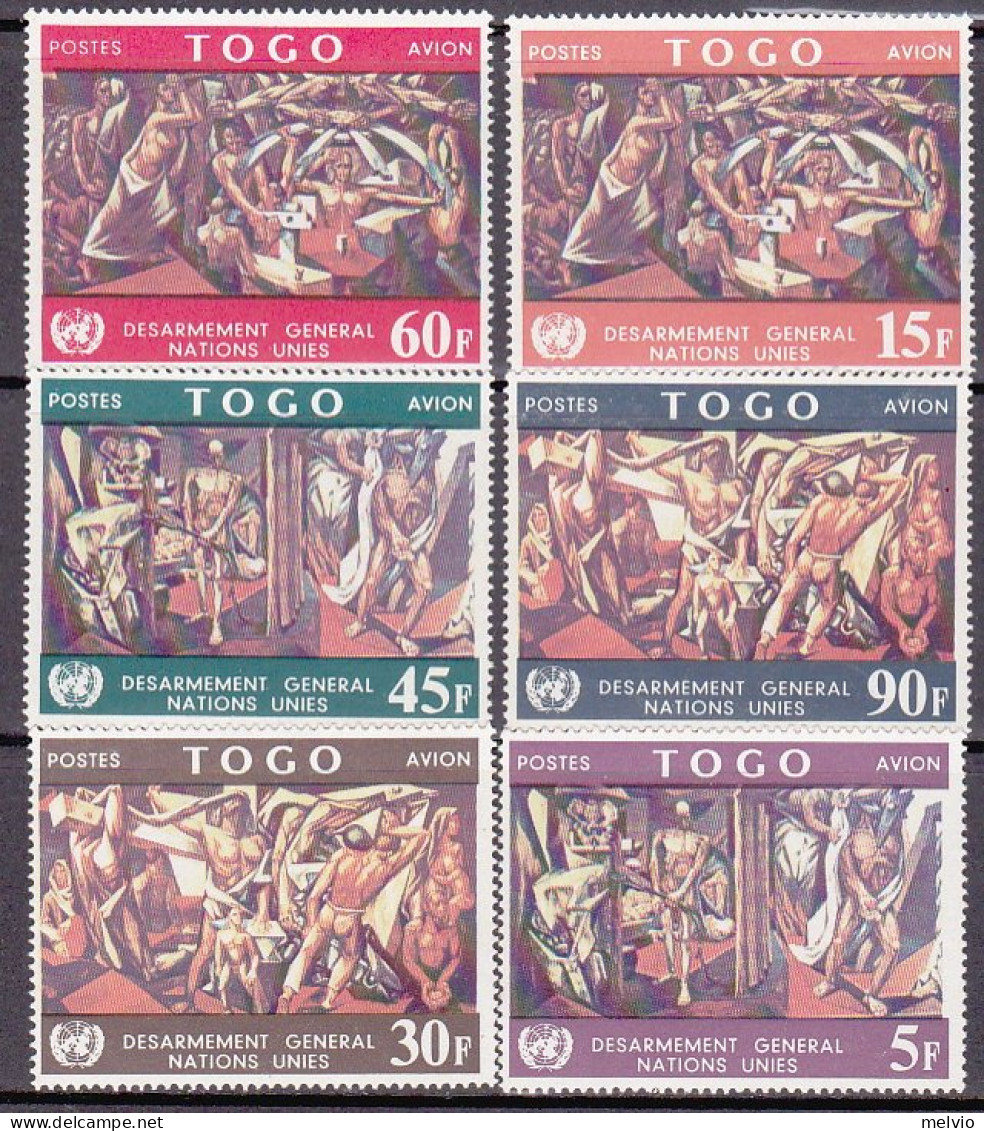 1967-Togo (MNH=**) Posta Aerea S.6v."Disarmamento Generale,quadri" - Togo (1960-...)