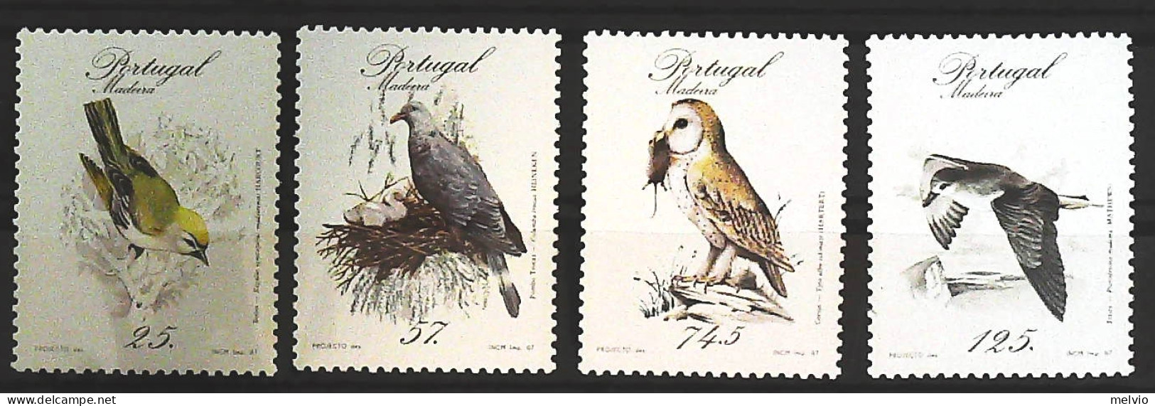1997-Madera (MNH=**) Serie 4 Valori Uccelli - Madeira