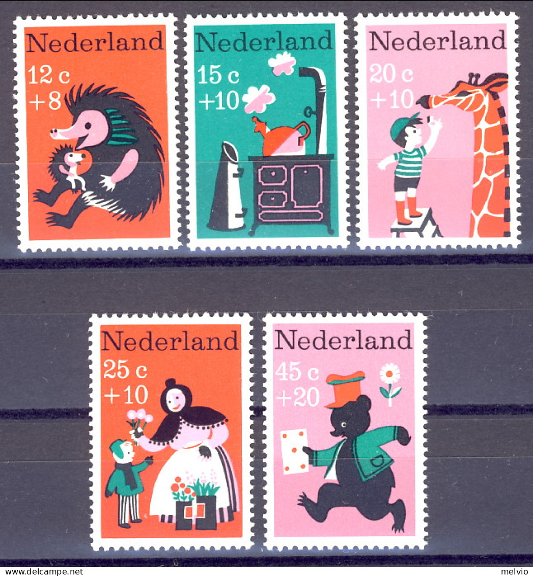 1967-Olanda (MNH=**) S.5v."Pro Infanzia Soggetti Vari Da Rime Infantili" - Unused Stamps