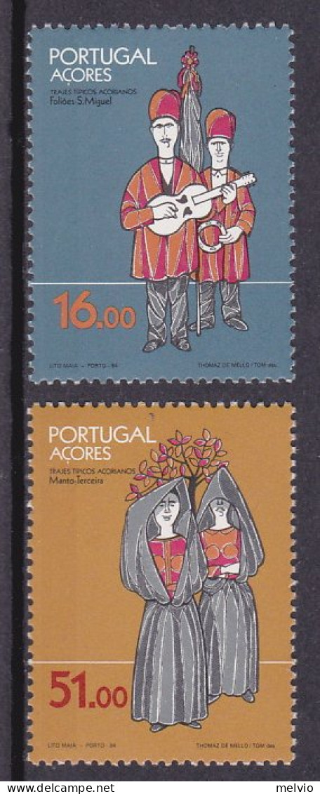 1984-Azzorre (MNH=**) S.2v."Musicisti,donne In Costume" - Azores