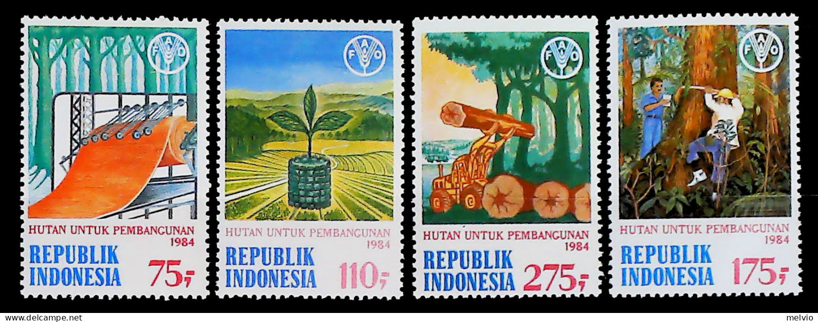 1984-Indonesia (MNH=**) Serie 4 Valori Alberi Industria Del Legno - Indonesia