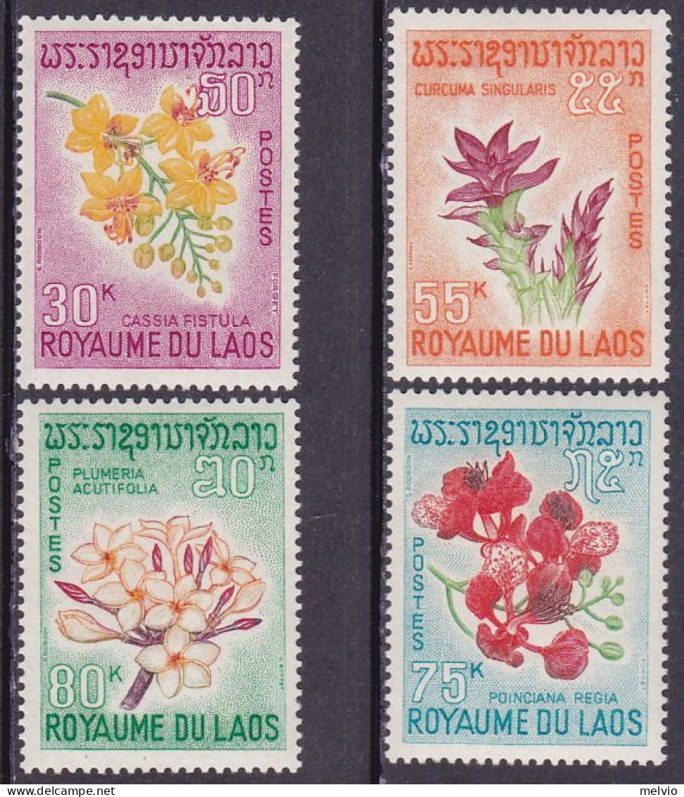 1967-Laos (MNH=**) S.4v."fiori"catalogo Yvert Euro 6 - Laos