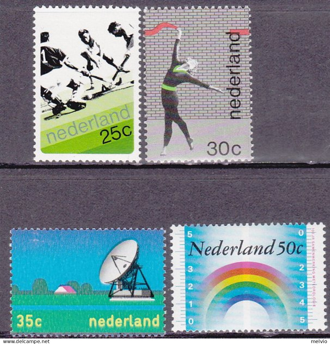 1973-Olanda (MNH=**) S.4v."associazione Hochey,ginnastica,stazione Terrestre,ann - Unused Stamps