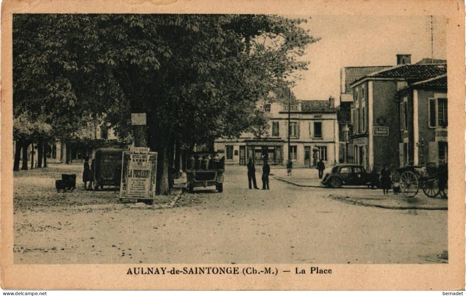 17 . AULNAY DE SAINTONGE .  LA PLACE . Citroen Traction Avant  . Affiche De Spectacle . - Aulnay