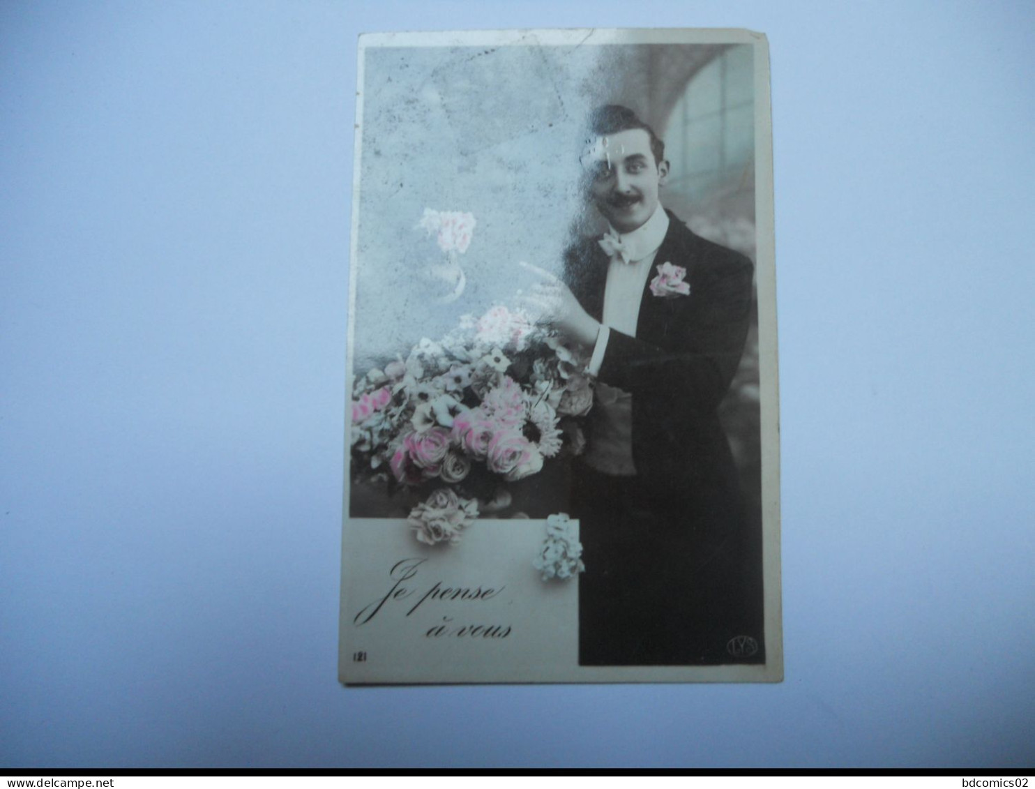 THEMES HOMME CARTE ANCIENNE COULEUR  EDIT LYS N°121  HOMME BOUQUET DE FLEUR JE PENSE A VOUS /TBE - Photographs