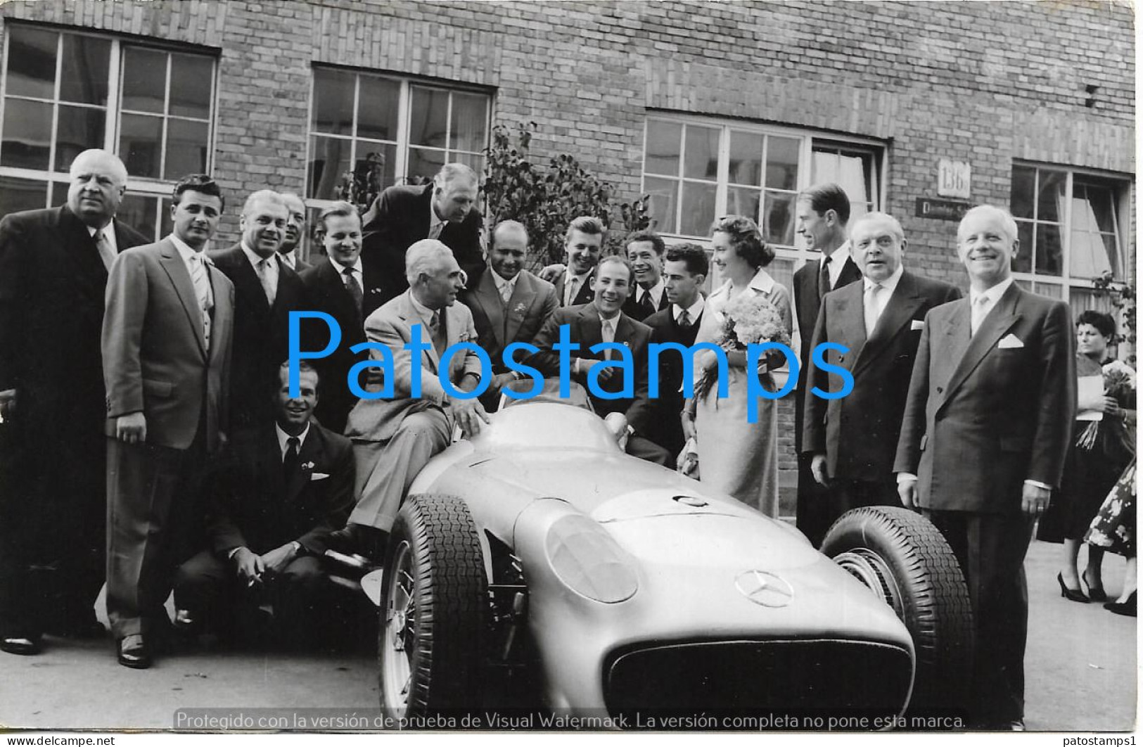 229204 AUTOMOBILE CAR RACE AUTO DE EQUIPE DAIMLER BENZ PRIX SPORT & CORREDOR FANGIO 17 X 11 CM PHOTO NO POSTCARD - Andere & Zonder Classificatie