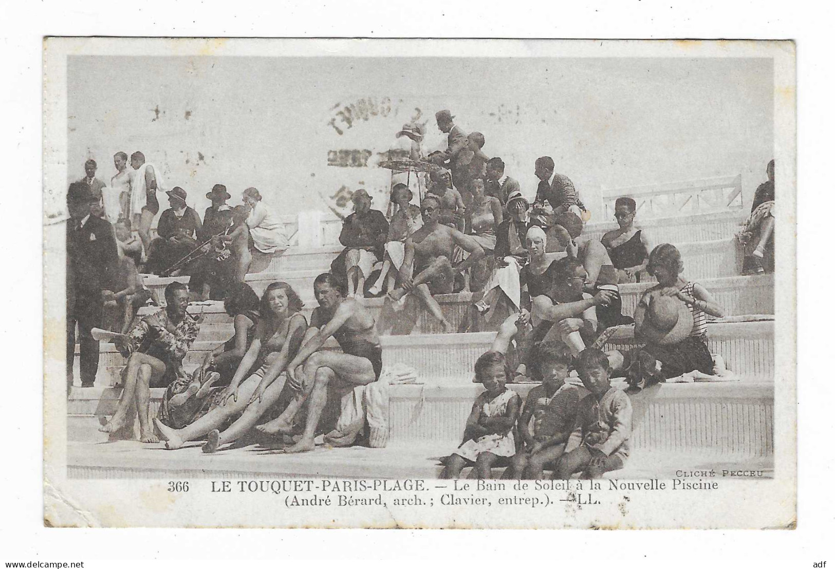 CPA TRES ANIMEE LE TOUQUET PARIS PLAGE, LE BAIN DE SOLEIL A LA NOUVELLE PISCINE, PAS DE CALAIS 62 - Le Touquet