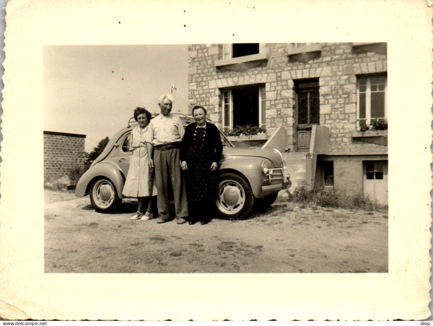 Photographie Photo Vintage Snapshot Amateur Automobile Voiture Auto 4 Chevaux - Auto's