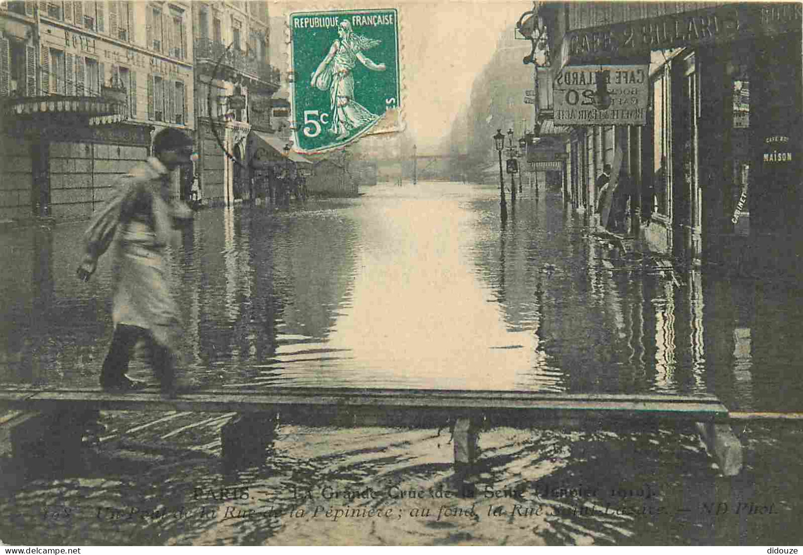 75 - Paris - Inondations De 1910 - Pont Sur La Rue De La Pépinière - Animée - CPA - Voir Scans Recto-Verso - Überschwemmung 1910