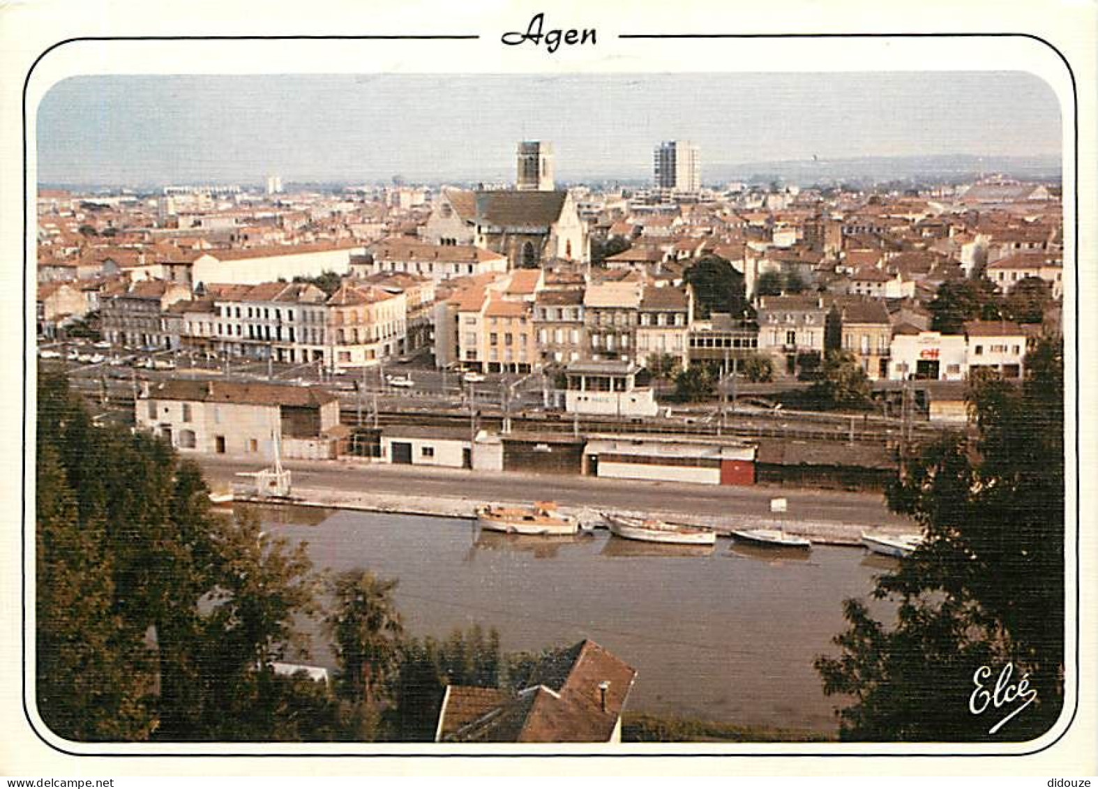 47 - Agen - Vue D'ensemble, Au Premier Plan Le Canal Du Midi - CPM - Voir Scans Recto-Verso - Agen