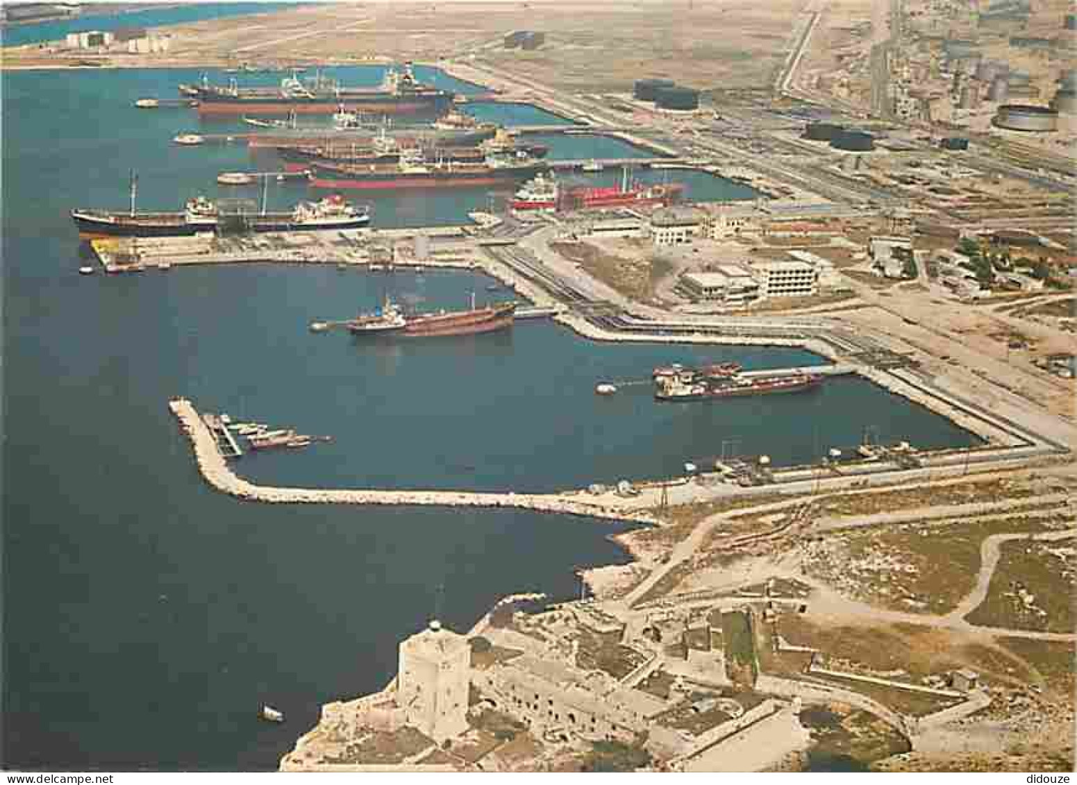 13 - Marseille - Les Bassins De Lavéra-Caronte - Vue Aérienne - Bateaux - CPM - Voir Scans Recto-Verso - Sin Clasificación