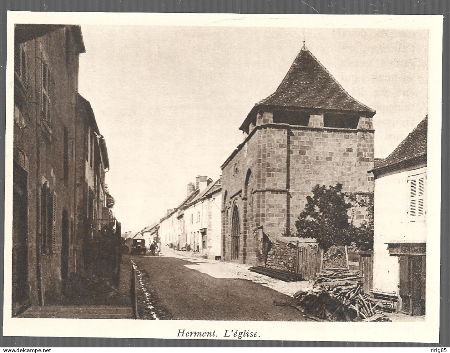 1935  --  HERMENT . INTERIEUR DU VILLAGE . 4B168 - Non Classés