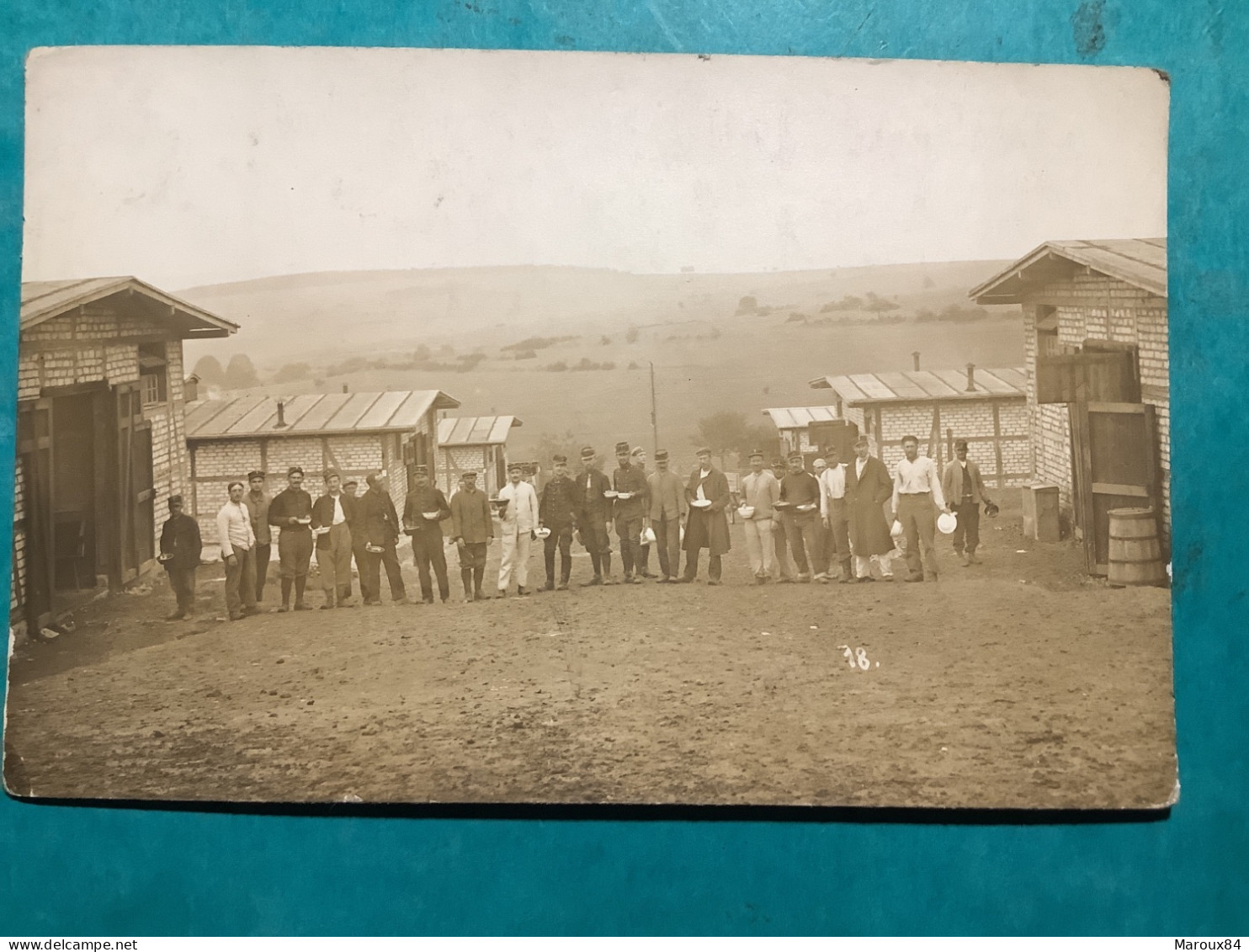 Militaria Carte Photo Prisonniers Au Camp De Hammelburg - Personnages