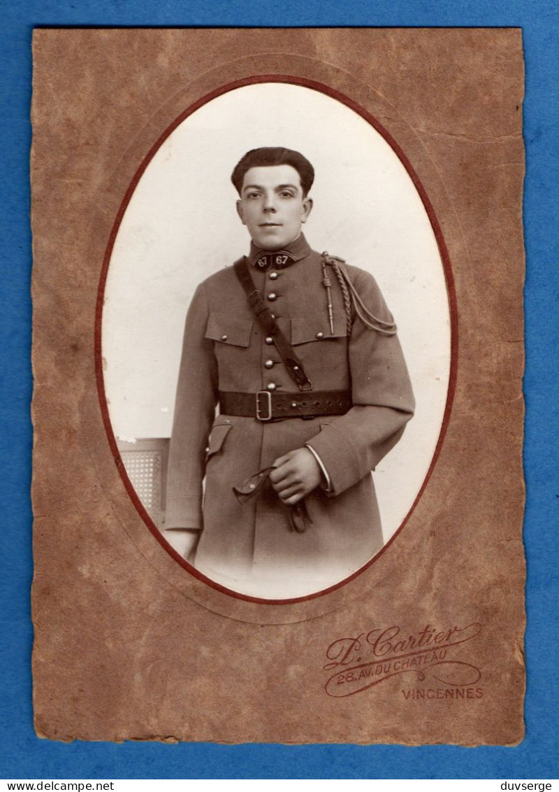Photo Militaire Collée Sur Carton Soldat Du 67eme Regiment ( Format 11cm X 16cm ) Photographie Cartier Vincennes - Guerre, Militaire