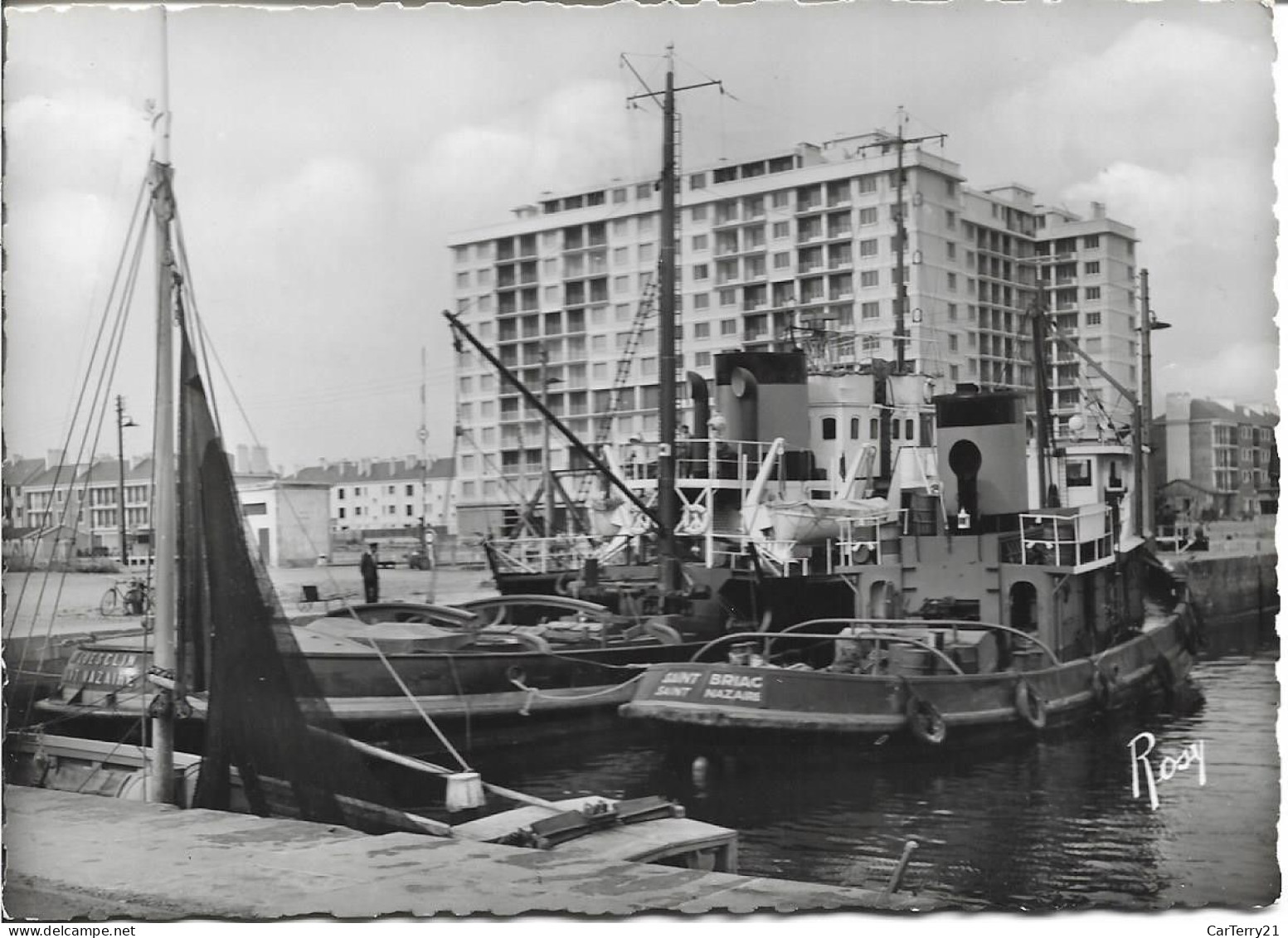 44. SAINT NAZAIRE. NOUVELLES CONSTRUCTIONS PRES DU PORT. 1956. - Saint Nazaire